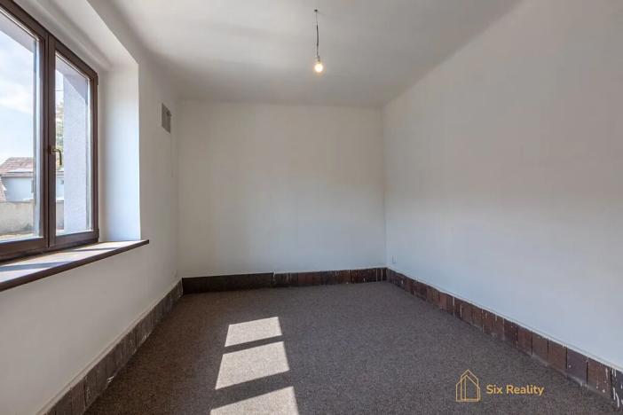 Prodej rodinného domu, Krupá, 179 m2