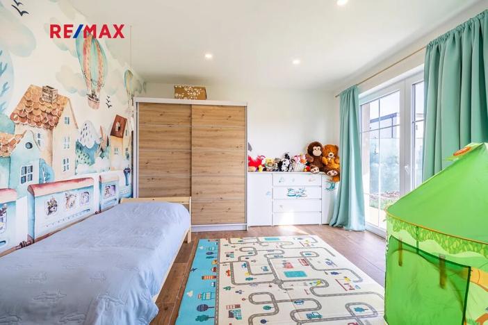 Prodej rodinného domu, Kostelec nad Černými lesy, 140 m2