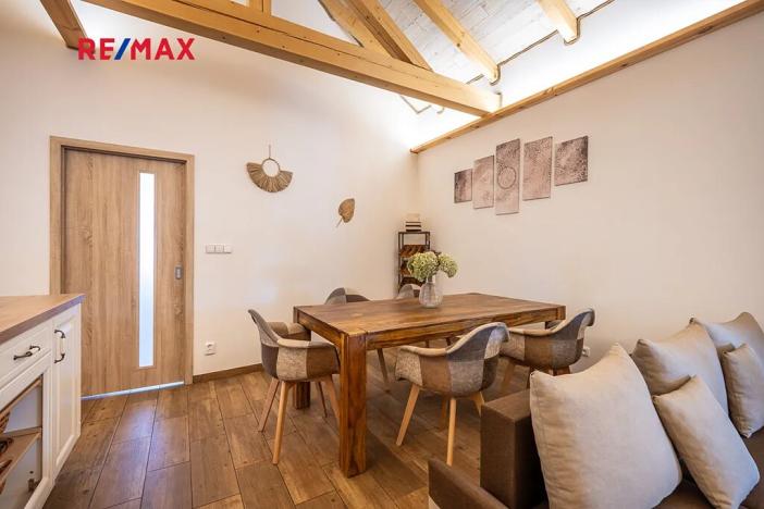 Prodej rodinného domu, Kostelec nad Černými lesy, 140 m2