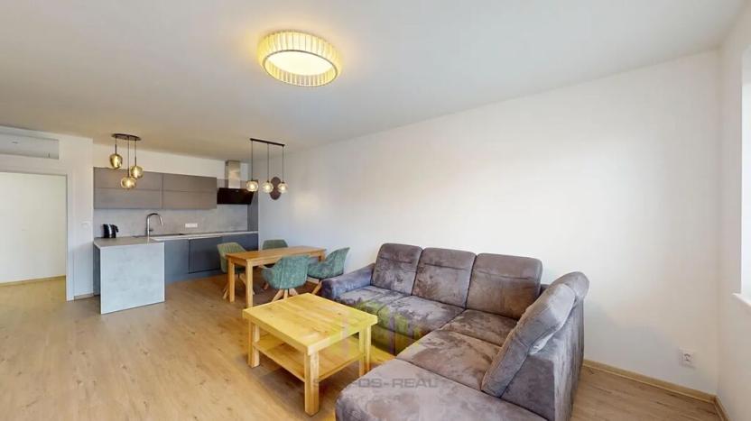 Pronájem bytu 2+kk, Olomouc, Šantova, 68 m2