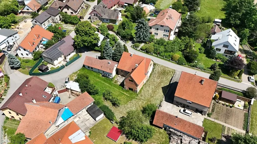 Prodej rodinného domu, Černovice, 244 m2