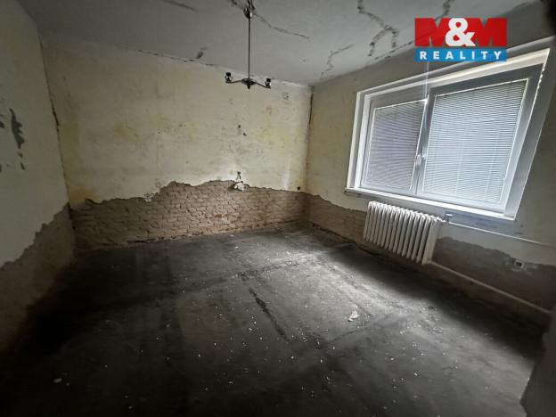 Prodej rodinného domu, Praha - Suchdol, K osmidomkům, 180 m2