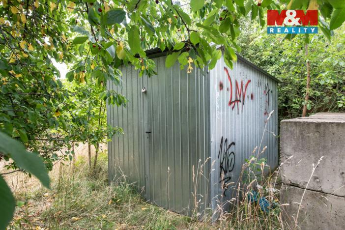 Pronájem zahrady, Pardubice, Pištorova, 1835 m2