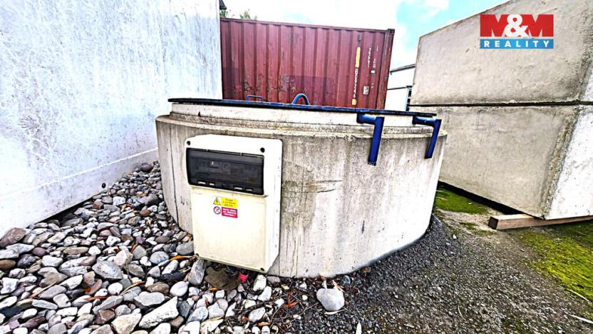 Pronájem komerčního pozemku, Tymákov, 700 m2