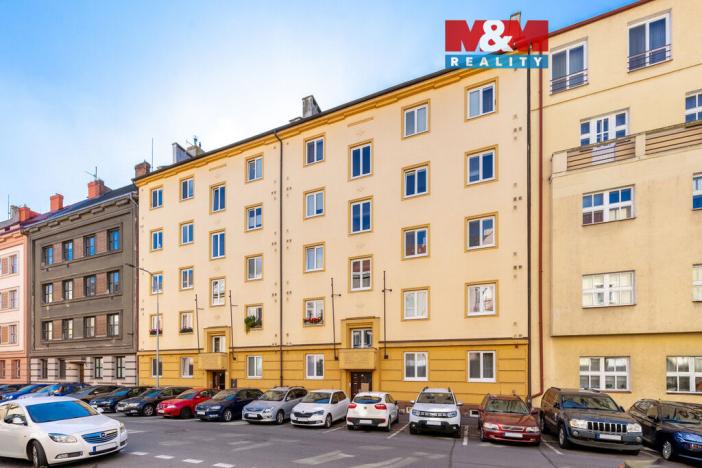 Prodej bytu 3+1, Pardubice - Zelené Předměstí, Nerudova, 80 m2