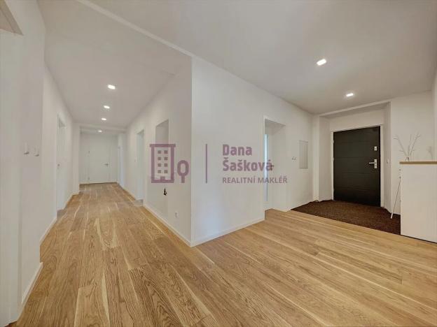 Prodej rodinného domu, Kunžak, 401 m2