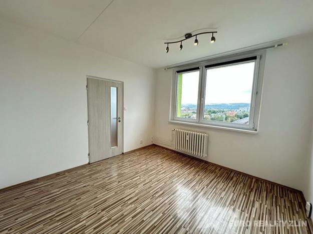Pronájem bytu 2+kk, Otrokovice, SNP, 38 m2