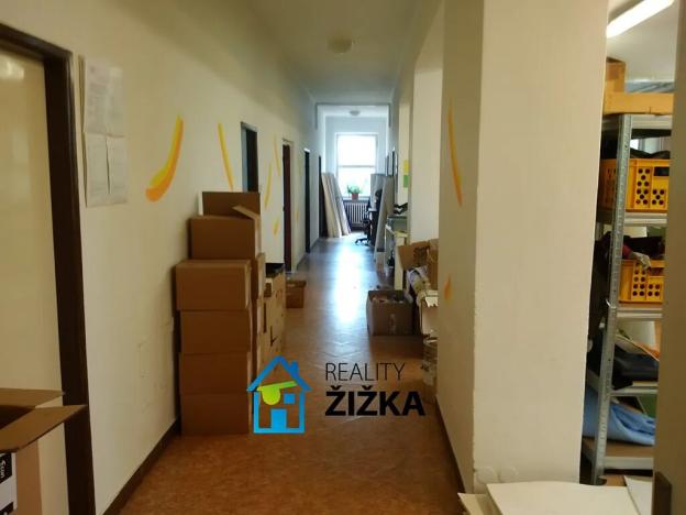 Pronájem výrobních prostor, Hrušovany u Brna, U Výzkumu, 200 m2