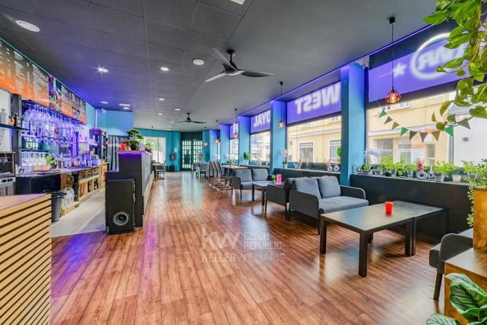 Pronájem restaurace, Aš, 198 m2