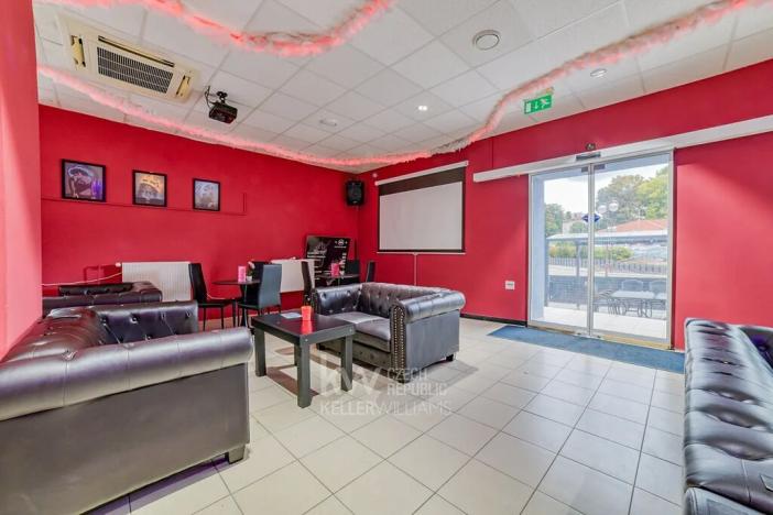 Pronájem restaurace, Aš, 198 m2