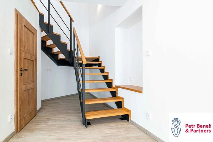 Pronájem bytu 3+kk, Rakovník, Husovo náměstí, 87 m2