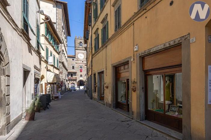 Prodej vily, Cortona, Itálie, 189 m2