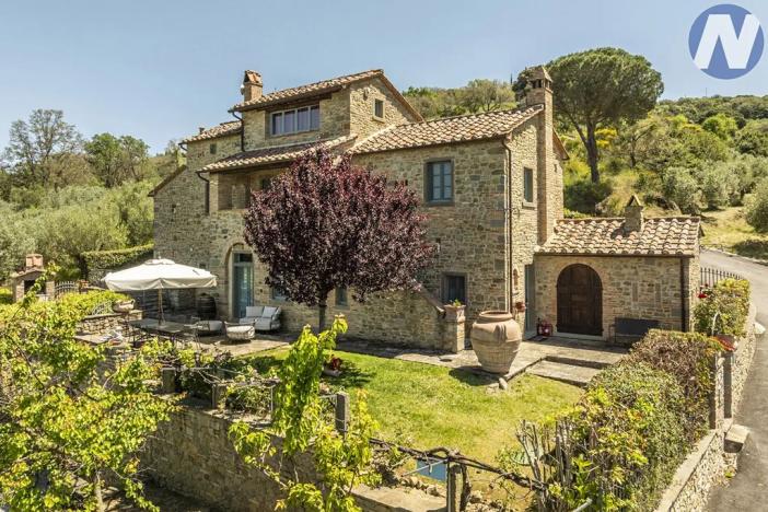 Prodej vily, Cortona, Itálie, 350 m2