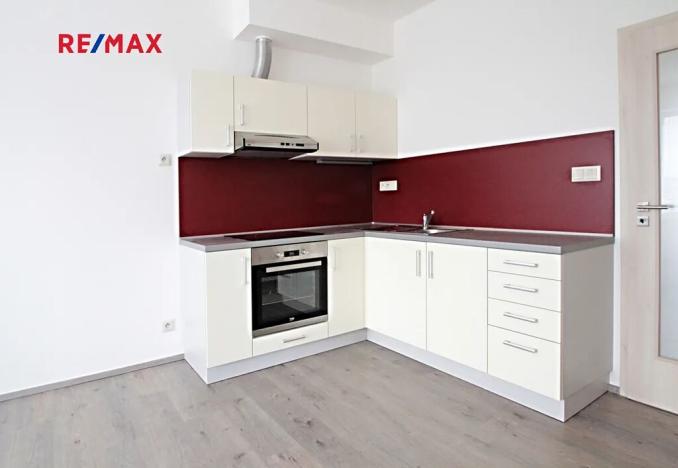 Pronájem bytu 2+kk, Kolín, Antonína Dvořáka, 42 m2