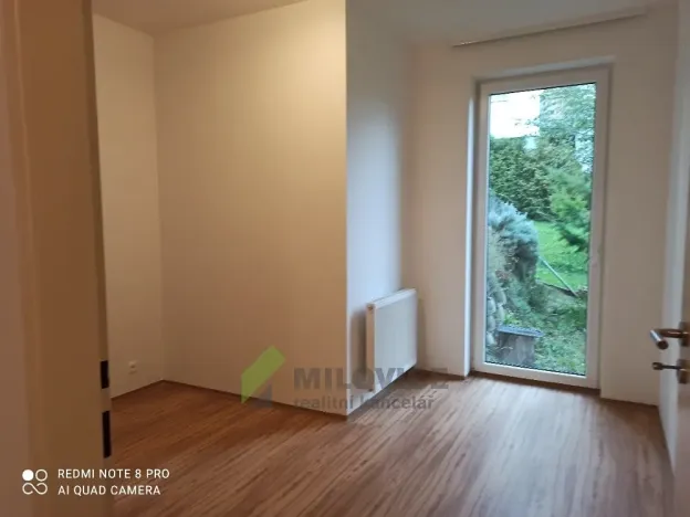 Prodej bytu 3+kk, Milovice, Armádní, 61 m2