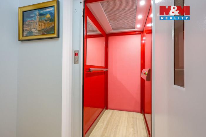 Prodej rodinného domu, Olomouc - Chomoutov, Lužní, 266 m2