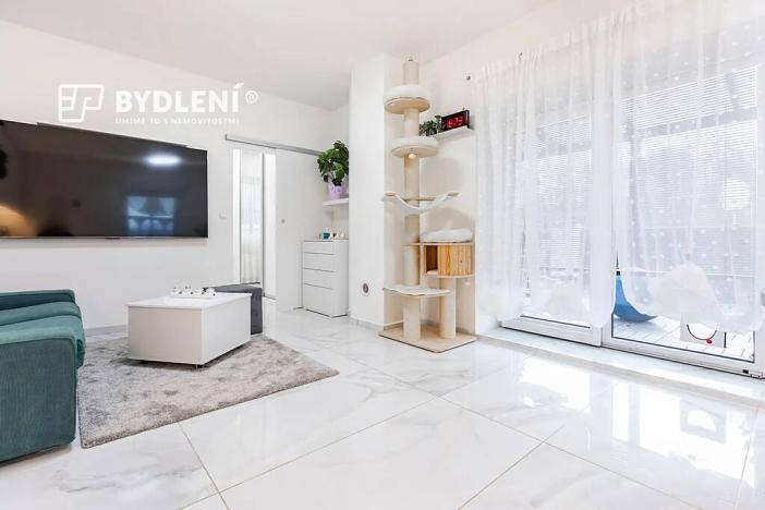 Prodej bytu 3+kk, Velemín, 89 m2