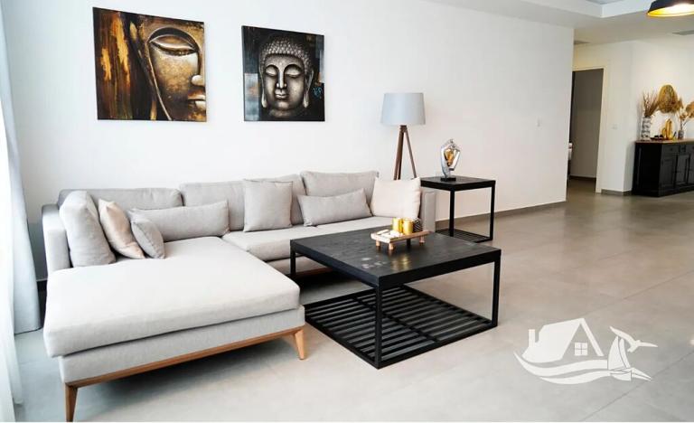 Prodej bytu 2+1, Agios Amvrosios Keryneias, Kypr, 94 m2