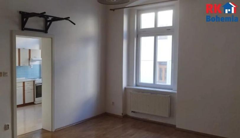 Pronájem bytu 1+1, Klášterec nad Ohří, Zahradní, 33 m2