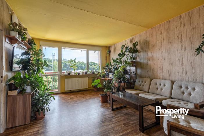 Prodej bytu 3+1, Český Dub - Český Dub IV, Mírové sídliště, 70 m2