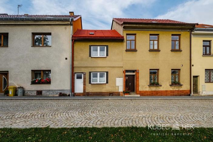 Prodej rodinného domu, Počátky, Mariánské nám., 80 m2