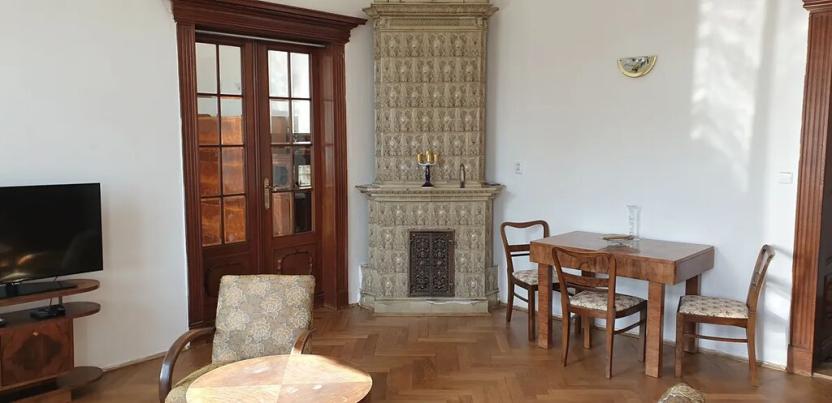 Pronájem bytu 2+1, Teplice, Čs. dobrovolců, 84 m2