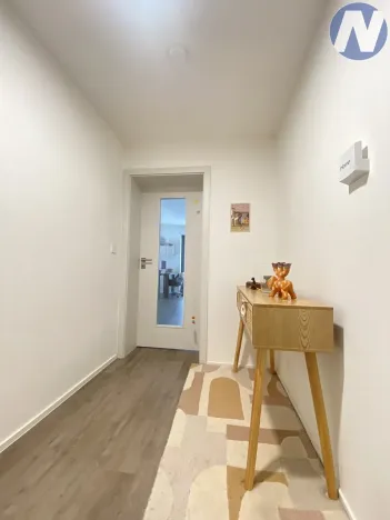 Pronájem bytu 1+kk, Hluboká nad Vltavou, Potoční, 42 m2