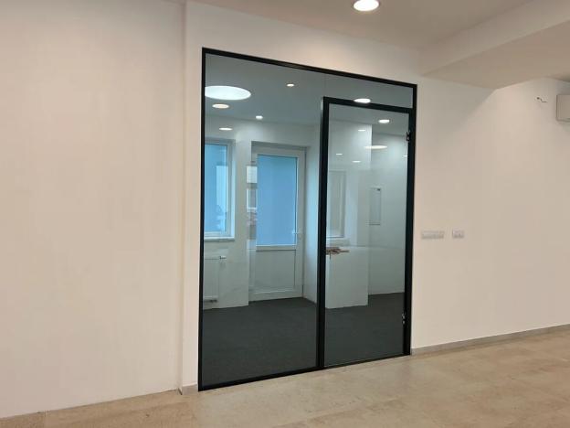 Pronájem obchodního prostoru, Brno, Bratislavská, 235 m2