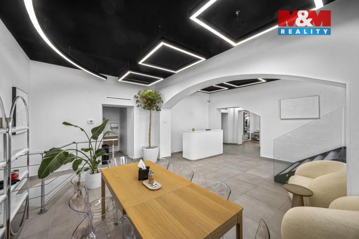 Pronájem obchodního prostoru, Praha - Smíchov, Zborovská, 180 m2