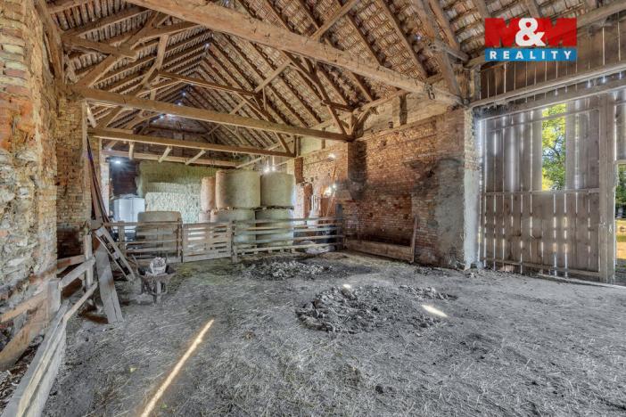 Prodej pozemku pro bydlení, Holice - Roveňsko, 9007 m2