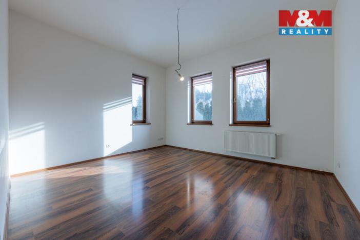 Prodej rodinného domu, Nová Role - Mezirolí, 376 m2