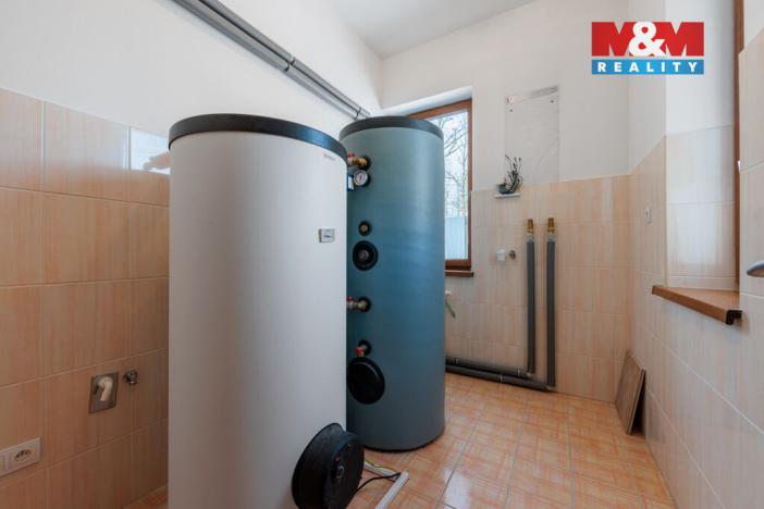 Prodej rodinného domu, Nová Role - Mezirolí, 376 m2