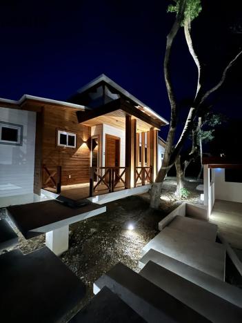 Prodej rodinného domu, Coxen Hole, Roatán, Honduras, 238 m2