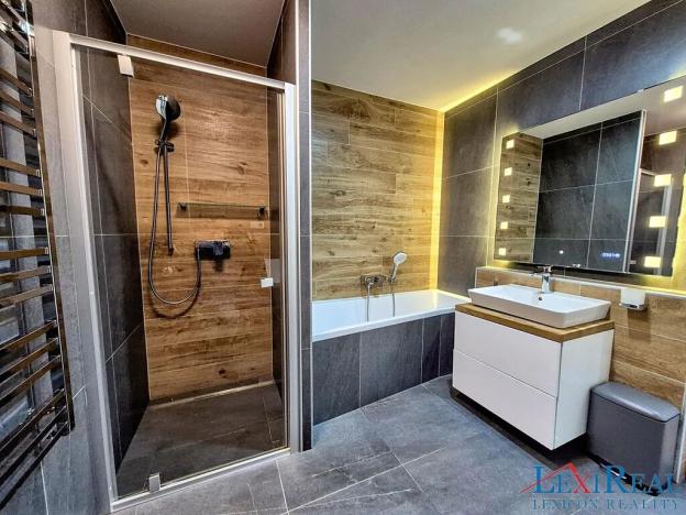 Prodej rodinného domu, Tursko, Jezdecká, 164 m2