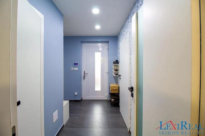 Prodej rodinného domu, Tursko, Jezdecká, 164 m2