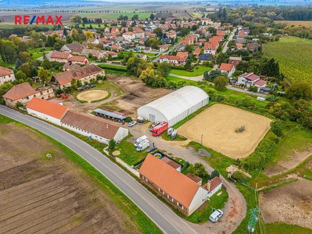 Prodej zemědělské usedlosti, Chlumín, 740 m2