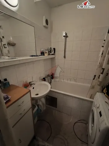 Prodej bytu 3+1, Praha - Háje, Mejstříkova, 75 m2