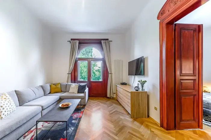 Pronájem bytu 2+1, Praha, Janáčkovo nábřeží, 72 m2