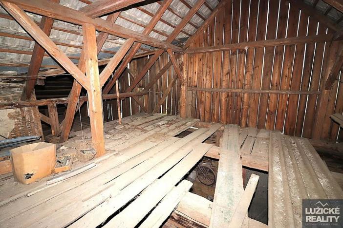 Prodej rodinného domu, Dubá, 212 m2