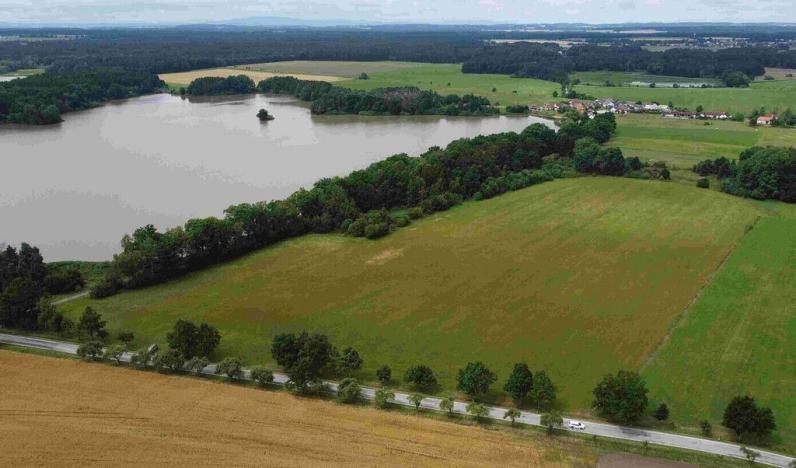 Prodej pozemku, Třeboň - Branná, 23395 m2
