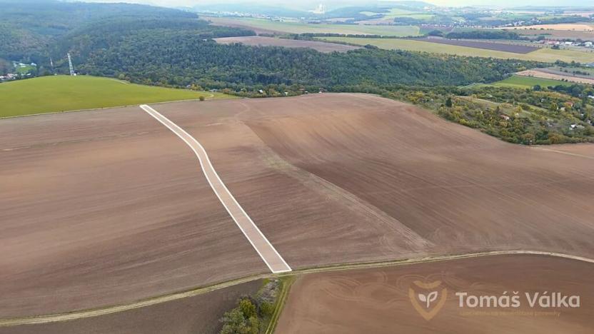 Prodej pole, Brno, 2381 m2