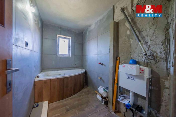 Prodej rodinného domu, Lesná, 180 m2