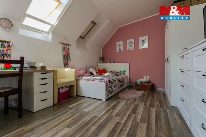 Prodej rodinného domu, Rousínov - Rousínovec, Kalouskova, 254 m2