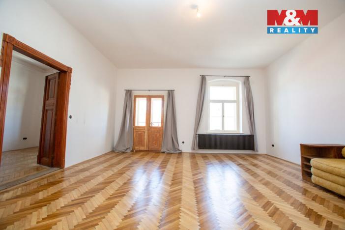 Prodej bytu 2+1, Jindřichův Hradec - Jindřichův Hradec I, Panská, 86 m2