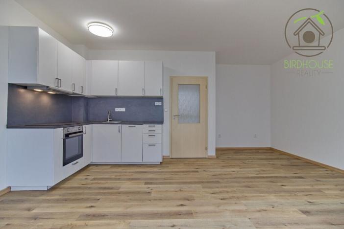 Pronájem bytu 2+kk, Jesenice, Cedrová, 69 m2