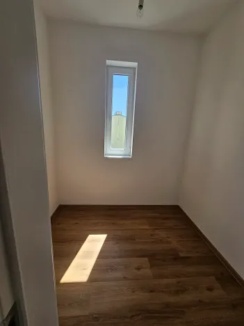 Pronájem rodinného domu, Milovice, Platanová, 137 m2