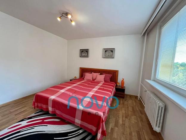 Pronájem bytu 3+1, Praha - Strašnice, Ke Strašnické, 80 m2
