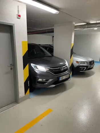 Prodej garážového stání, Praha - Hostivař, Bratislavská, 12 m2