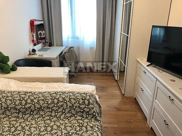 Prodej bytu 2+kk, Horoměřice, Karla IV., 55 m2