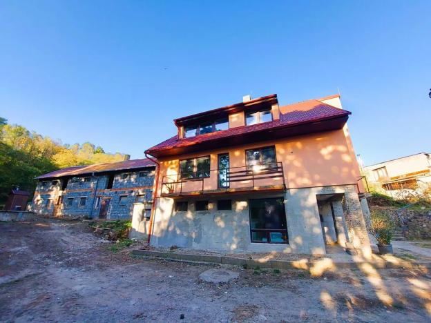 Prodej rodinného domu, Stará Ves, 300 m2